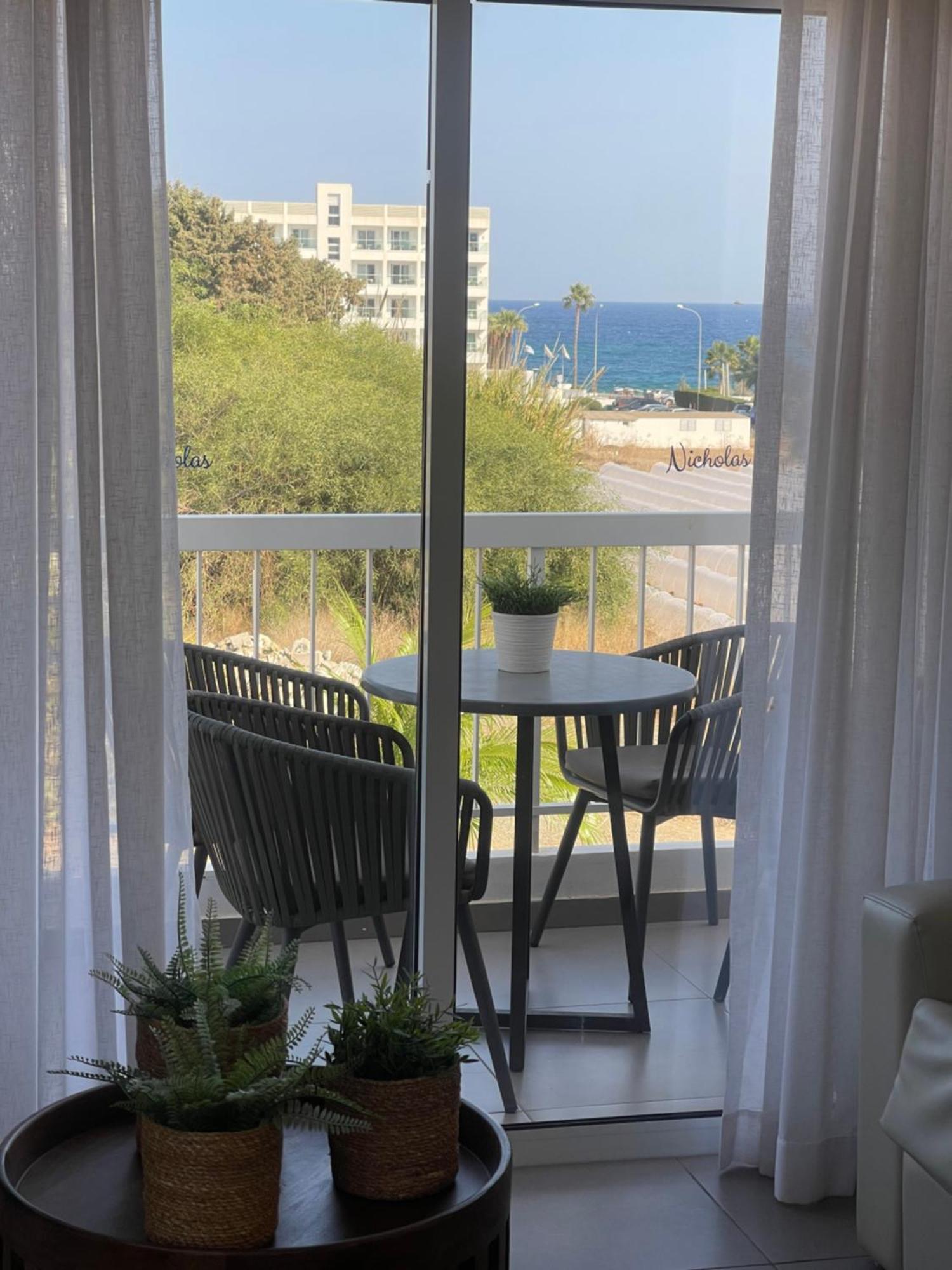 Nicholas Seaview Apartments Protaras Exterior photo